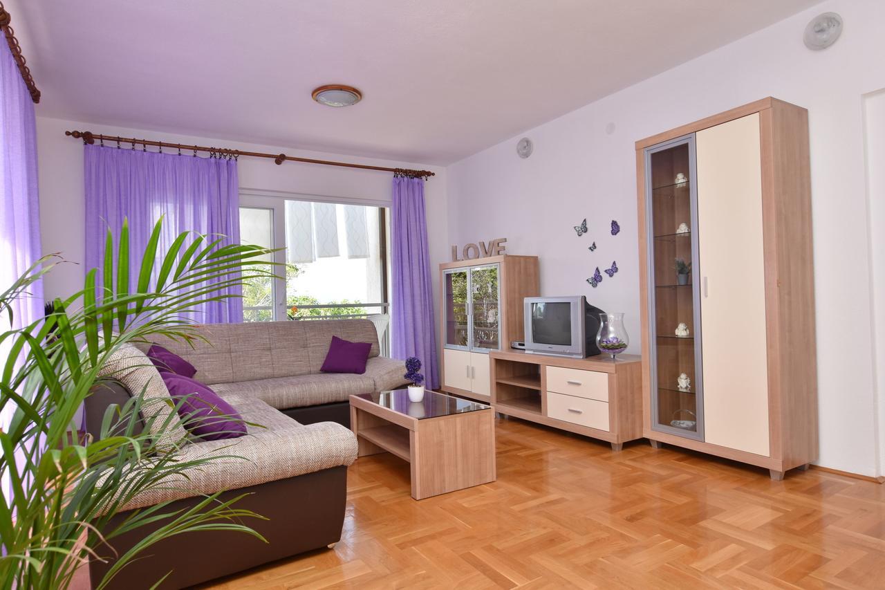 Apartment Angelina Брела Екстериор снимка