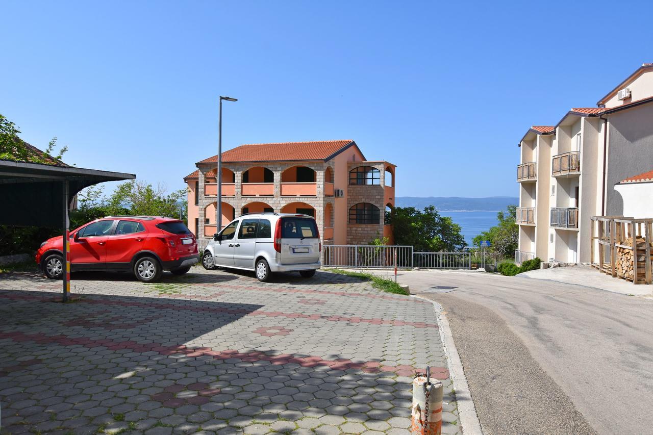 Apartment Angelina Брела Екстериор снимка